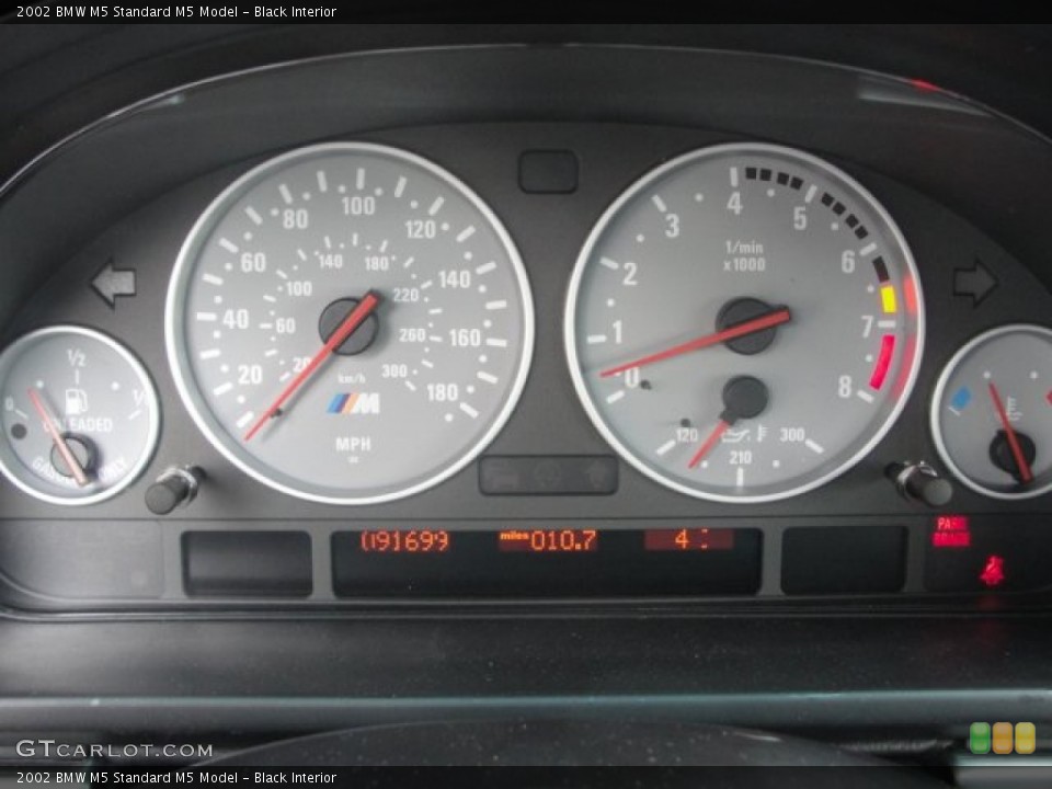 Black Interior Gauges for the 2002 BMW M5  #63956886