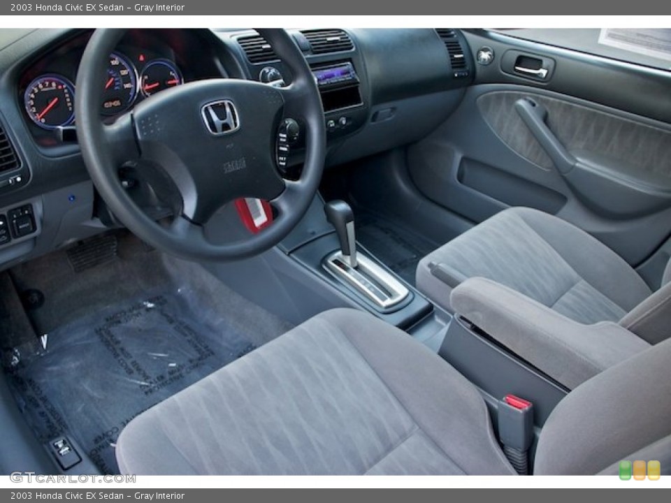 Gray Interior Photo for the 2003 Honda Civic EX Sedan #64023366