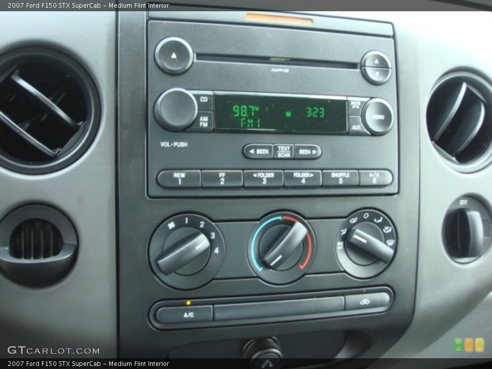 Medium Flint Interior Controls for the 2007 Ford F150 STX SuperCab #64036369