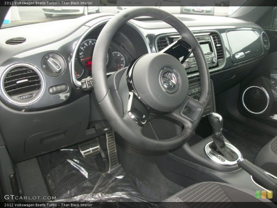 Titan Black Interior Photo for the 2012 Volkswagen Beetle Turbo #64062833