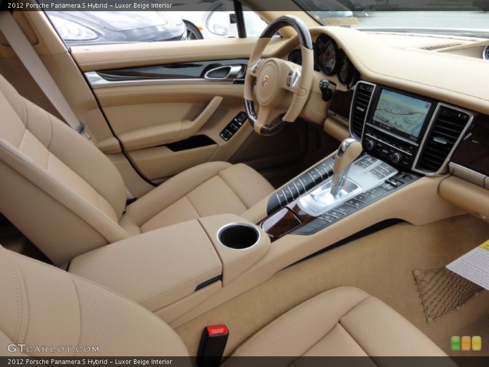 Luxor Beige Interior Photo for the 2012 Porsche Panamera S Hybrid #64074941