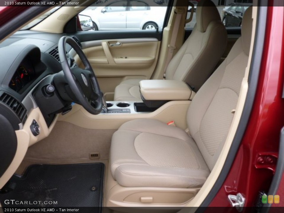 Tan Interior Photo for the 2010 Saturn Outlook XE AWD #64077410