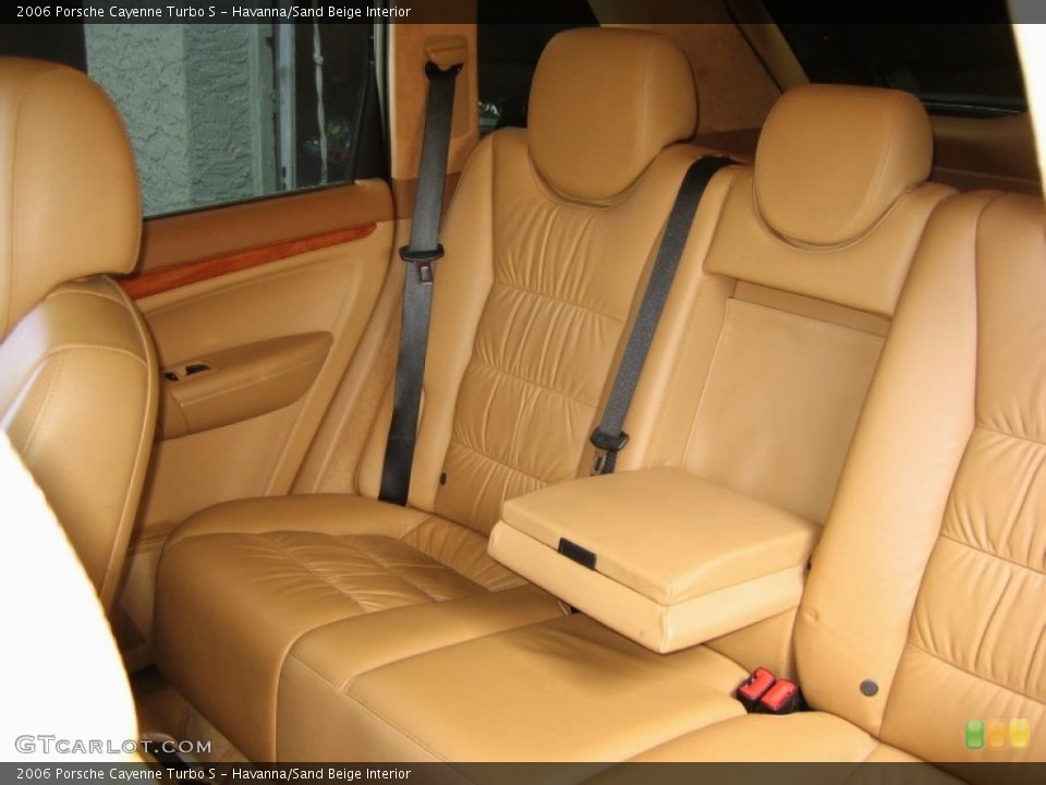 Havanna/Sand Beige Interior Rear Seat for the 2006 Porsche Cayenne Turbo S #64112455