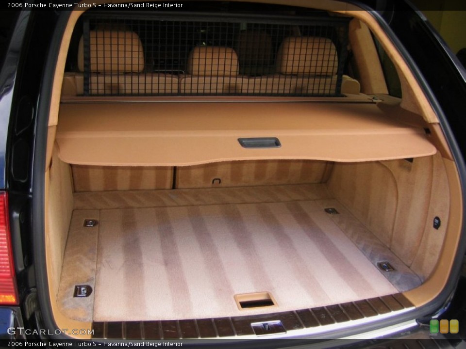 Havanna/Sand Beige Interior Trunk for the 2006 Porsche Cayenne Turbo S #64112667