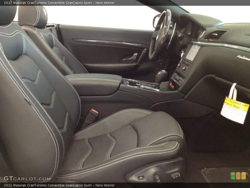 Nero Interior Photo for the 2012 Maserati GranTurismo Convertible GranCabrio Sport #64122022