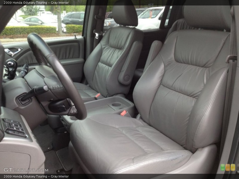 Gray Interior Photo for the 2009 Honda Odyssey Touring #64206863