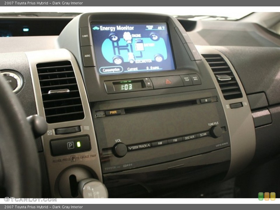 Dark Gray Interior Controls for the 2007 Toyota Prius Hybrid #64227326