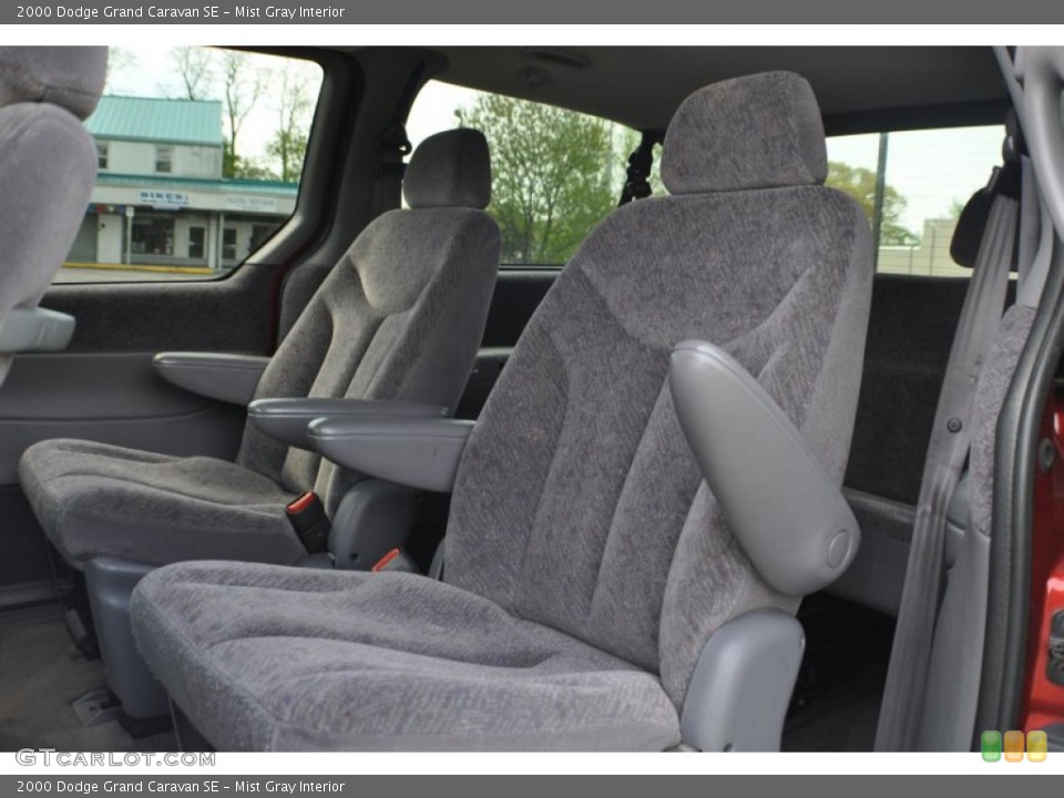 Mist Gray Interior Photo for the 2000 Dodge Grand Caravan SE #64235500