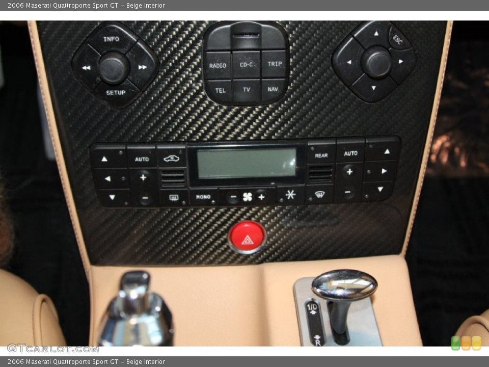 Beige Interior Controls for the 2006 Maserati Quattroporte Sport GT #64237245