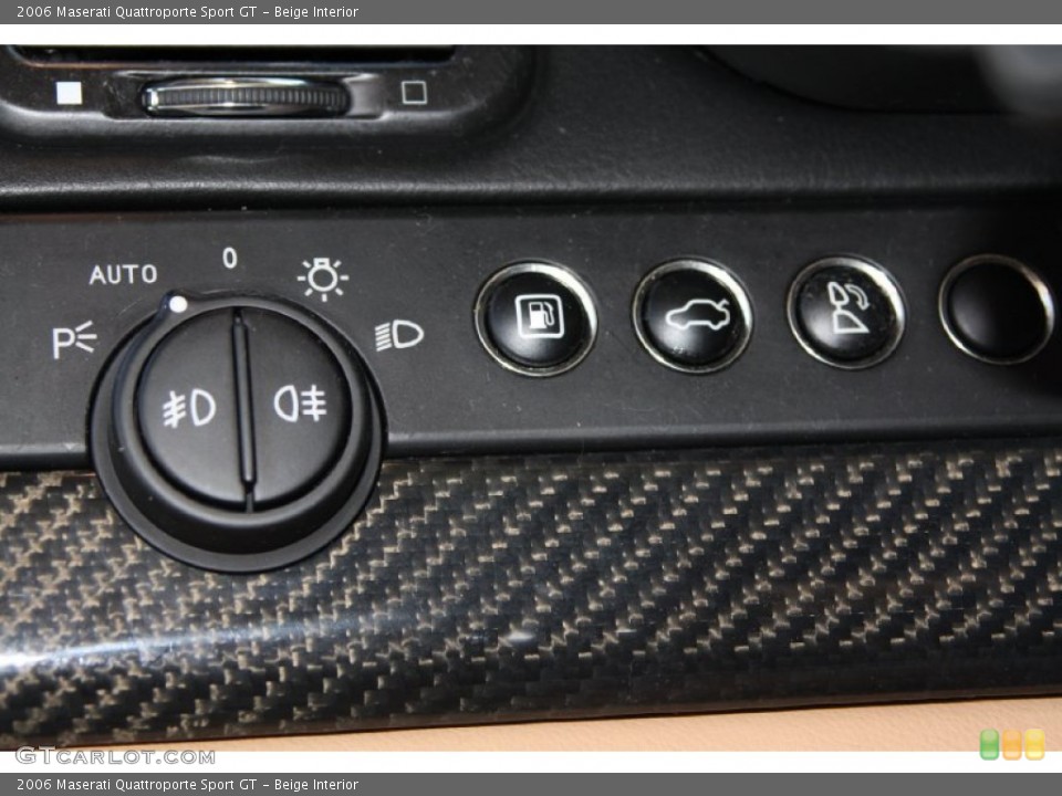 Beige Interior Controls for the 2006 Maserati Quattroporte Sport GT #64237317