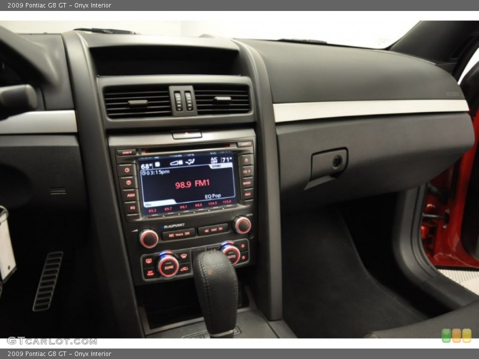 Onyx Interior Dashboard for the 2009 Pontiac G8 GT #64240643