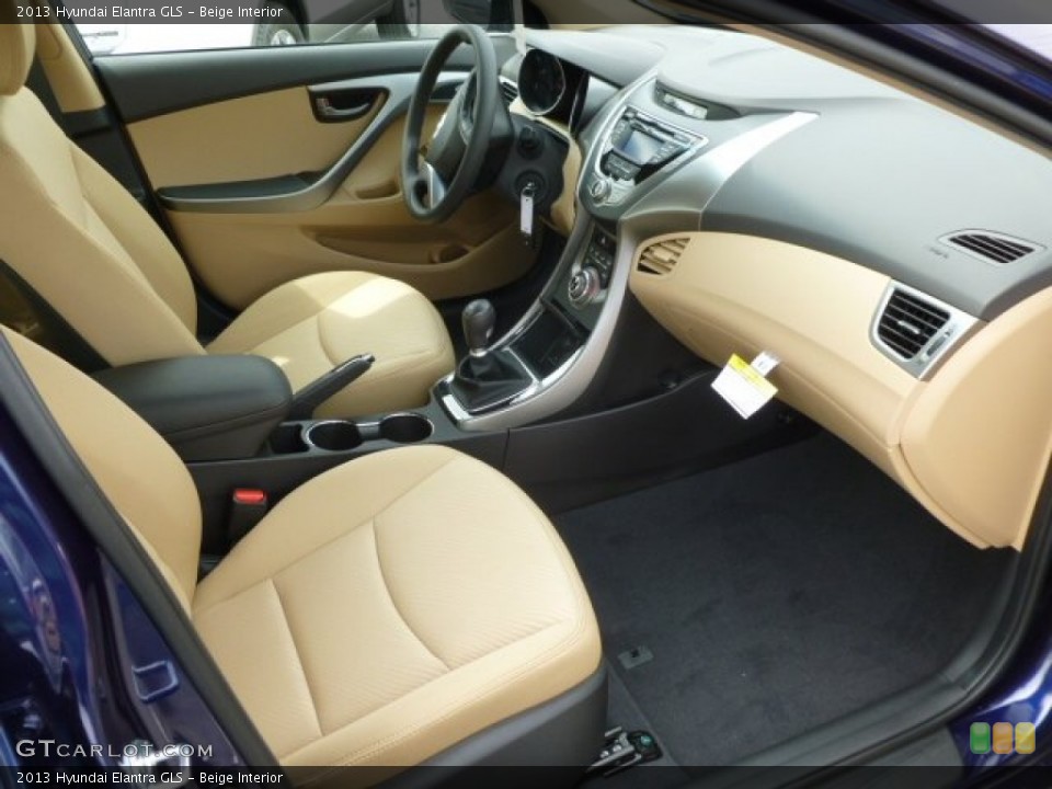 Beige Interior Photo for the 2013 Hyundai Elantra GLS #64330306