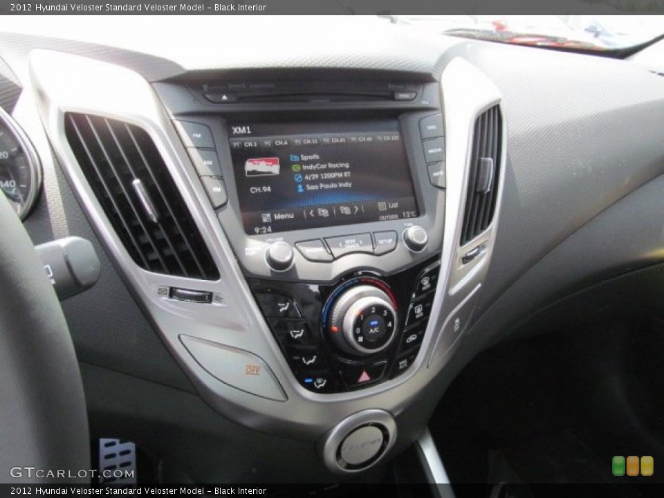Black Interior Controls for the 2012 Hyundai Veloster  #64342142