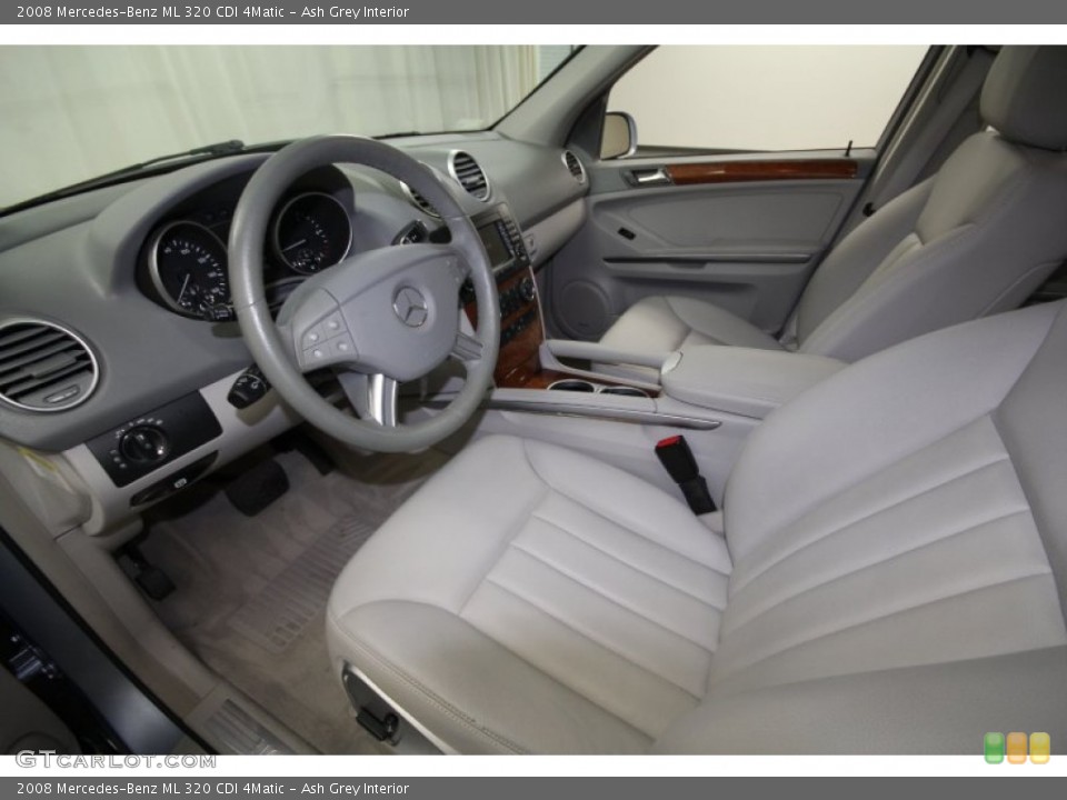 Ash Grey Interior Photo for the 2008 Mercedes-Benz ML 320 CDI 4Matic #64367427