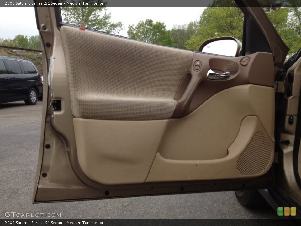 Medium Tan Interior Door Panel for the 2000 Saturn L Series LS1 Sedan #64371156