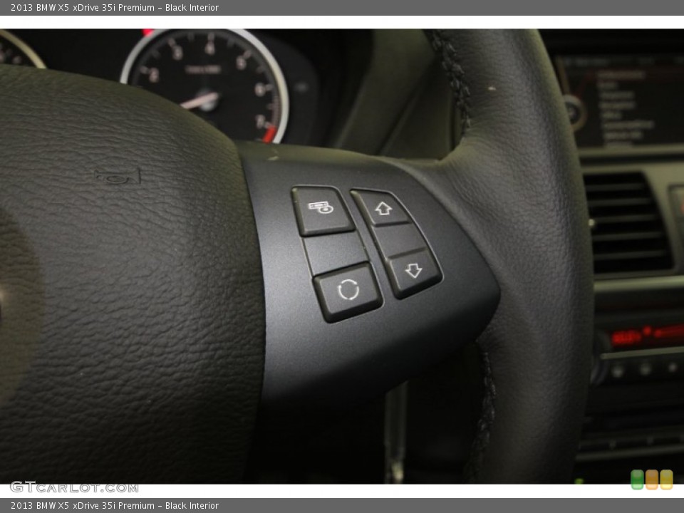 Black Interior Controls for the 2013 BMW X5 xDrive 35i Premium #64378336