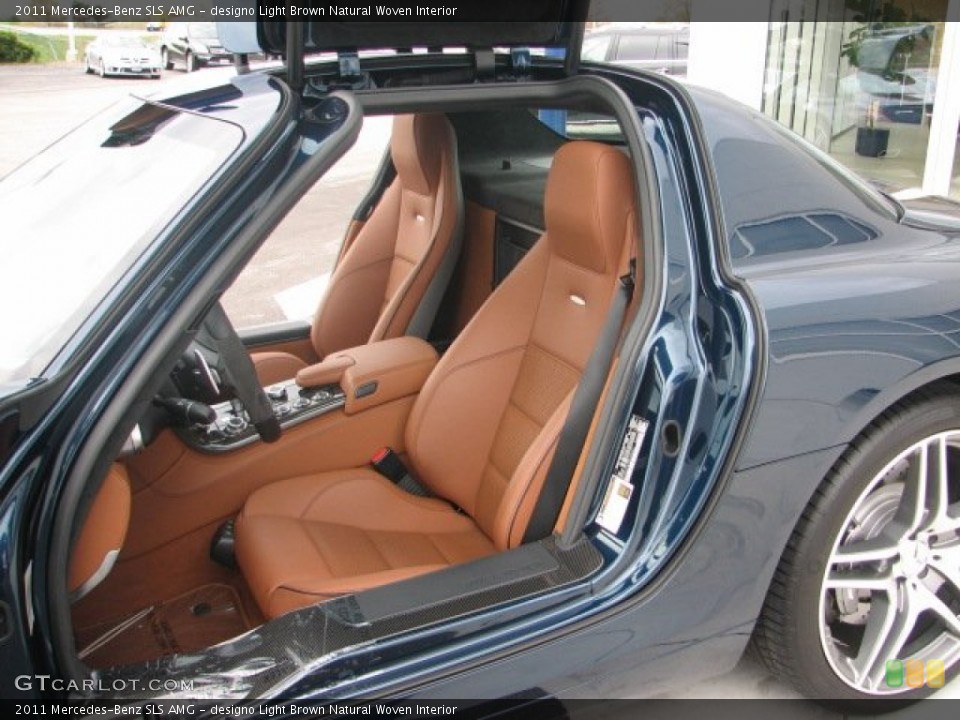 designo Light Brown Natural Woven Interior Photo for the 2011 Mercedes-Benz SLS AMG #64391139