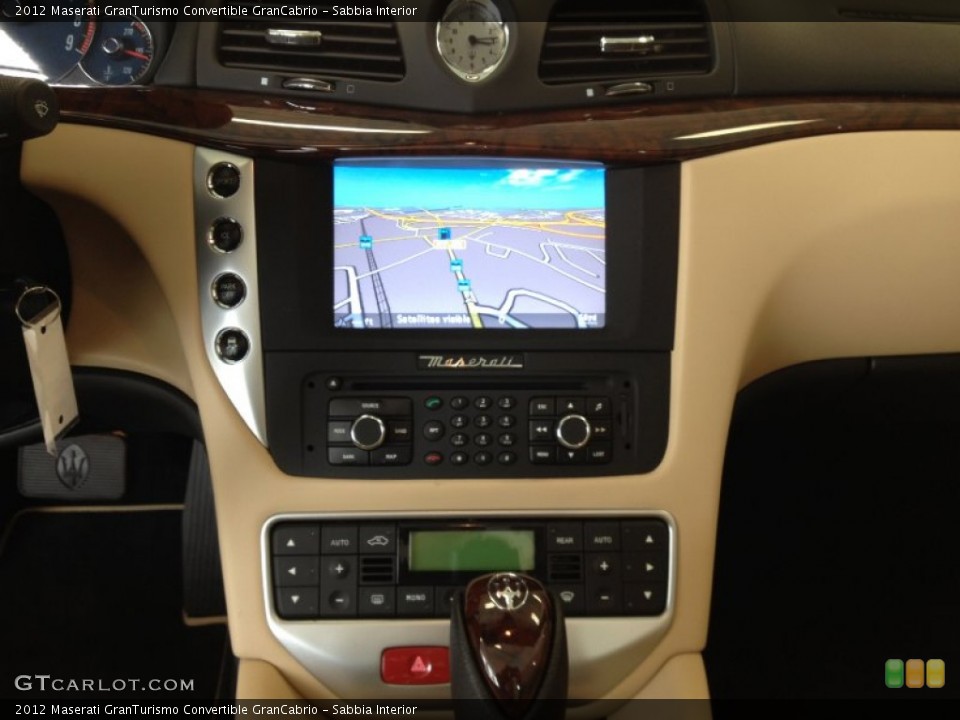 Sabbia Interior Navigation for the 2012 Maserati GranTurismo Convertible GranCabrio #64434671
