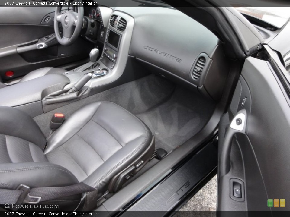 Ebony Interior Dashboard for the 2007 Chevrolet Corvette Convertible #64449435