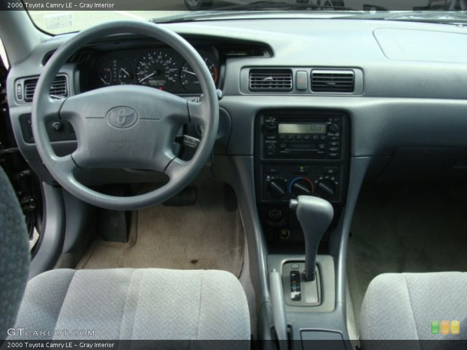 Gray Interior Dashboard for the 2000 Toyota Camry LE #64450327