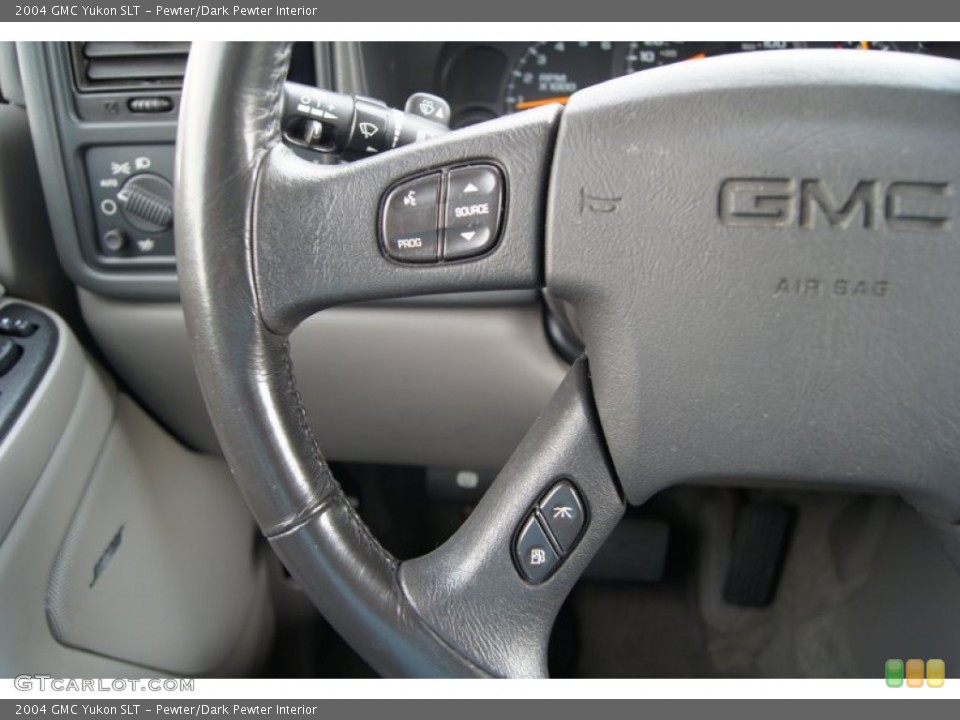 Pewter/Dark Pewter Interior Controls for the 2004 GMC Yukon SLT #64472754