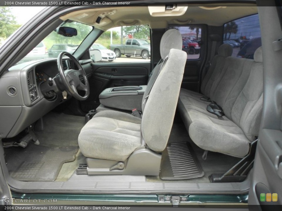 Dark Charcoal Interior Photo for the 2004 Chevrolet Silverado 1500 LT Extended Cab #64534544