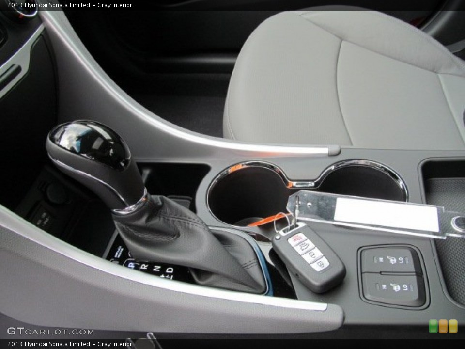 Gray Interior Transmission for the 2013 Hyundai Sonata Limited #64541239
