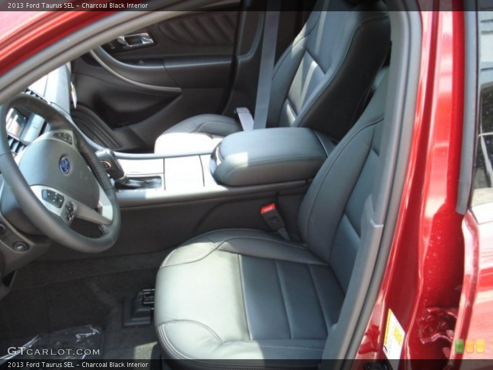 Charcoal Black Interior Photo for the 2013 Ford Taurus SEL #64547997