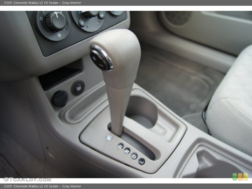 Gray Interior Transmission for the 2005 Chevrolet Malibu LS V6 Sedan #64552923