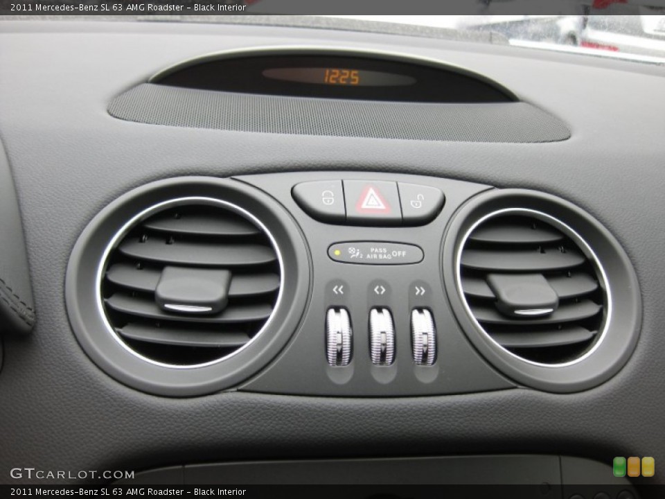 Black Interior Controls for the 2011 Mercedes-Benz SL 63 AMG Roadster #64560091
