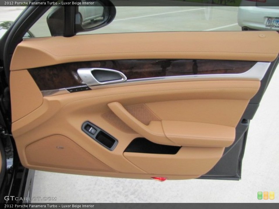Luxor Beige Interior Door Panel for the 2012 Porsche Panamera Turbo #64597449