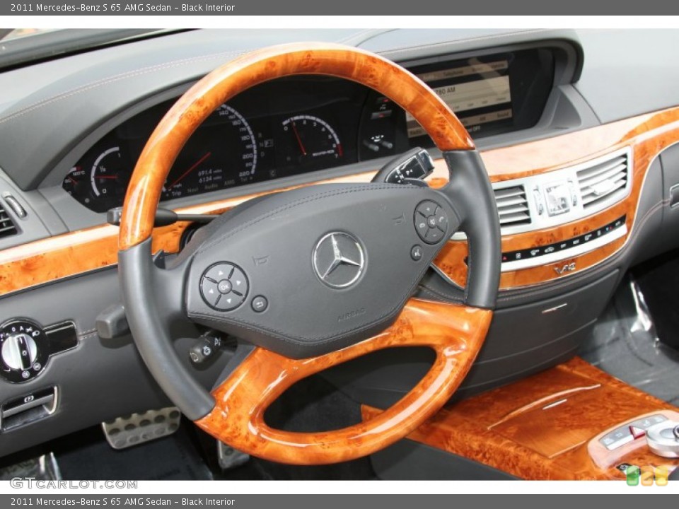 Black Interior Steering Wheel for the 2011 Mercedes-Benz S 65 AMG Sedan #64597890
