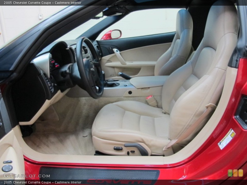 Cashmere Interior Photo for the 2005 Chevrolet Corvette Coupe #64650841