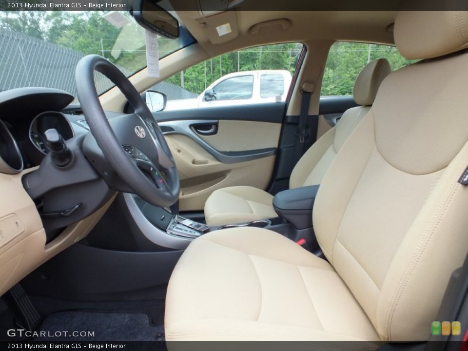 Beige Interior Photo for the 2013 Hyundai Elantra GLS #64670774