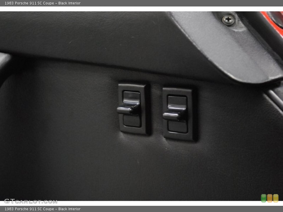 Black Interior Controls for the 1983 Porsche 911 SC Coupe #64674968