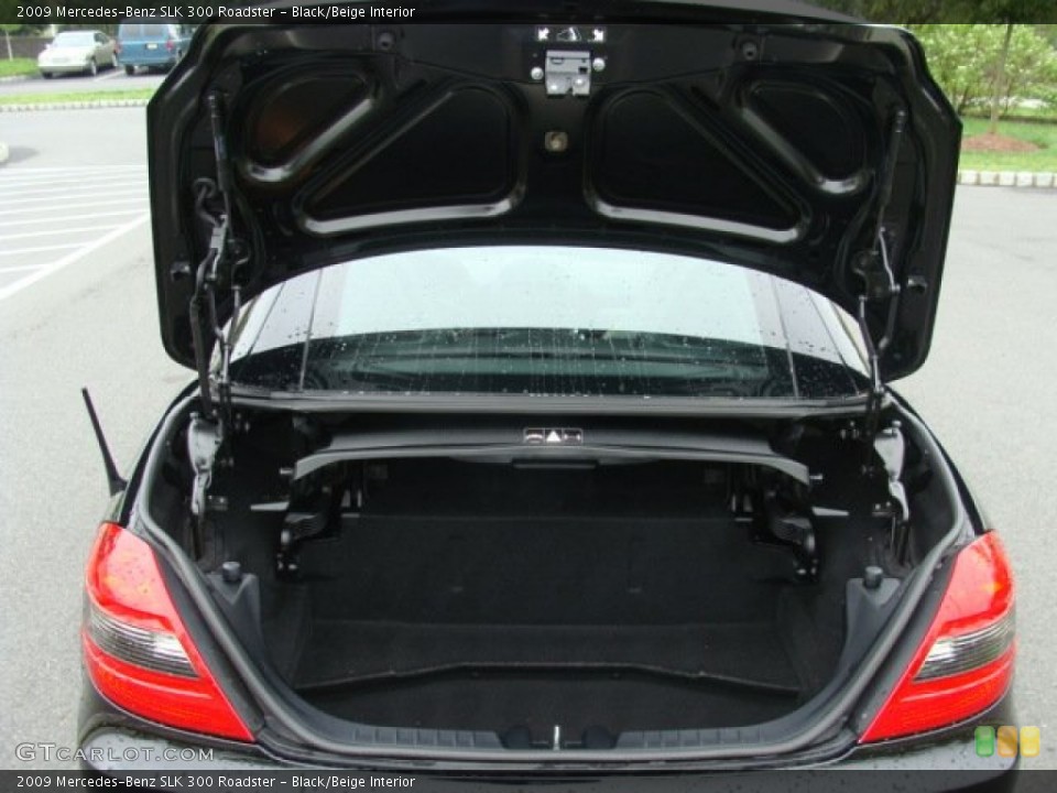 Black/Beige Interior Trunk for the 2009 Mercedes-Benz SLK 300 Roadster #64679788