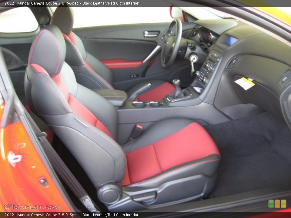 Black Leather/Red Cloth Interior Photo for the 2012 Hyundai Genesis Coupe 3.8 R-Spec #64687688