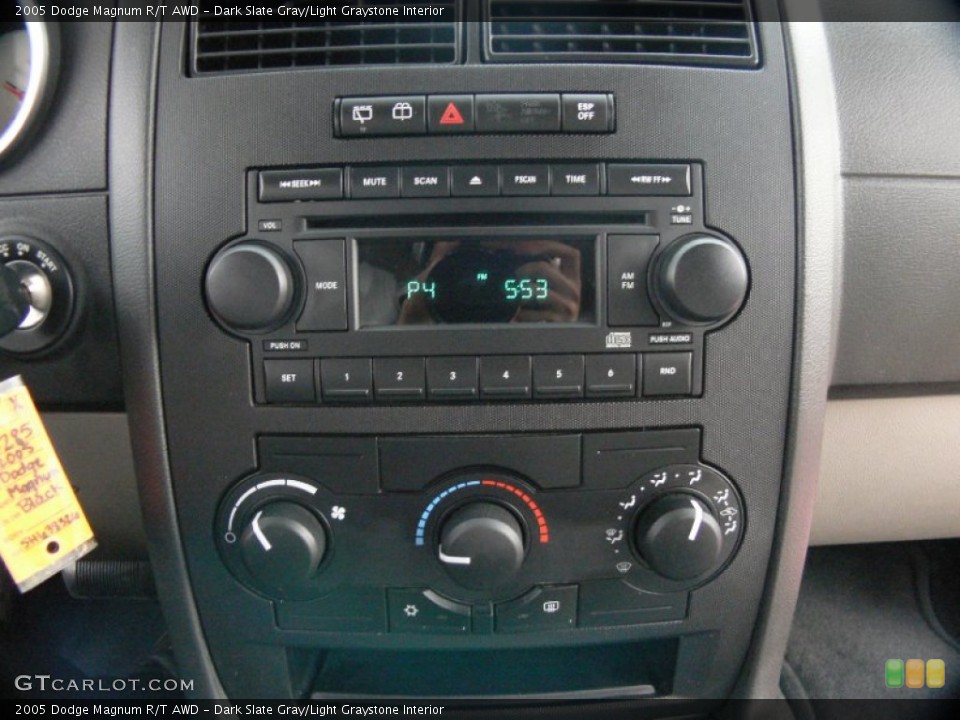 Dark Slate Gray/Light Graystone Interior Controls for the 2005 Dodge Magnum R/T AWD #64691459