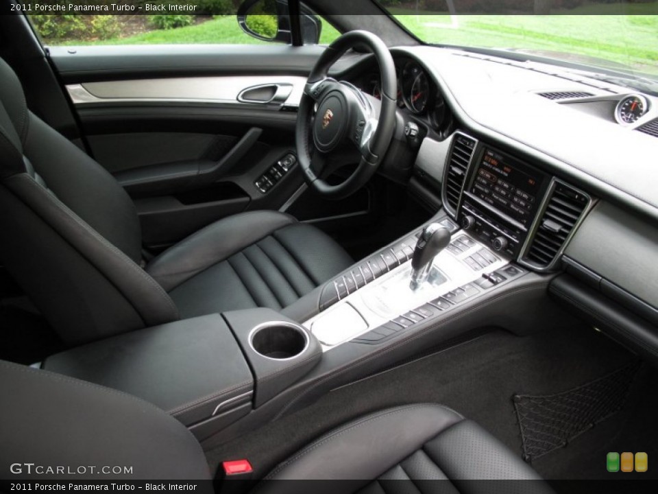 Black Interior Photo for the 2011 Porsche Panamera Turbo #64702164