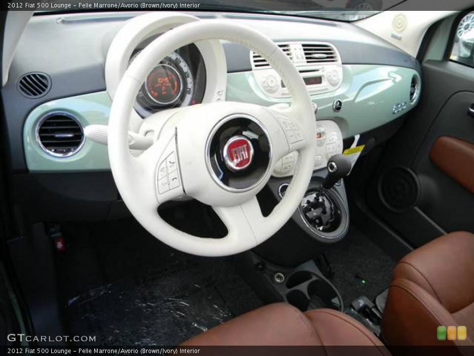 Pelle Marrone/Avorio (Brown/Ivory) Interior Dashboard for the 2012 Fiat 500 Lounge #64705158