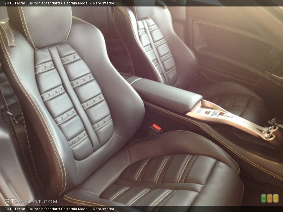 Nero Interior Photo for the 2011 Ferrari California  #64710309
