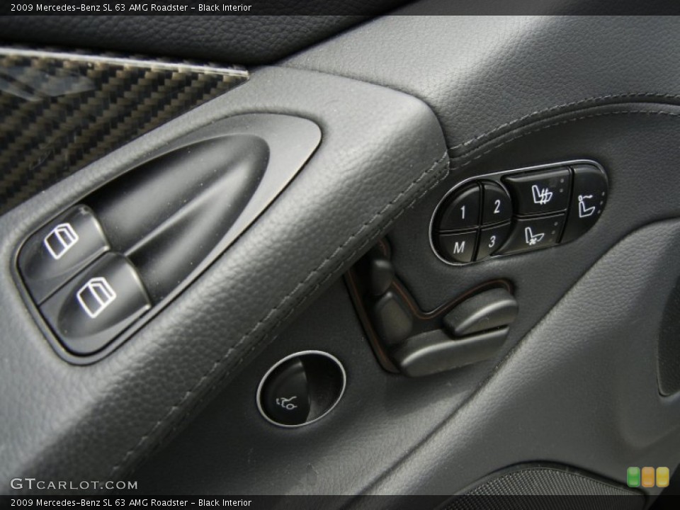 Black Interior Controls for the 2009 Mercedes-Benz SL 63 AMG Roadster #64720641