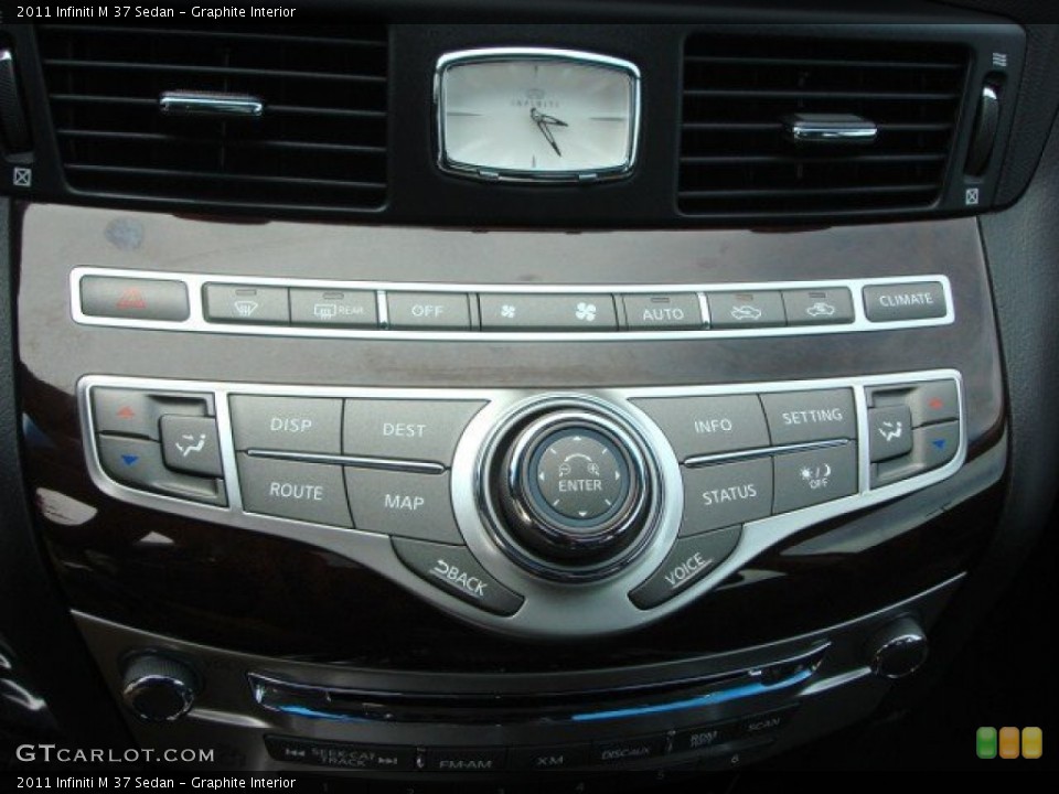 Graphite Interior Controls for the 2011 Infiniti M 37 Sedan #64736937