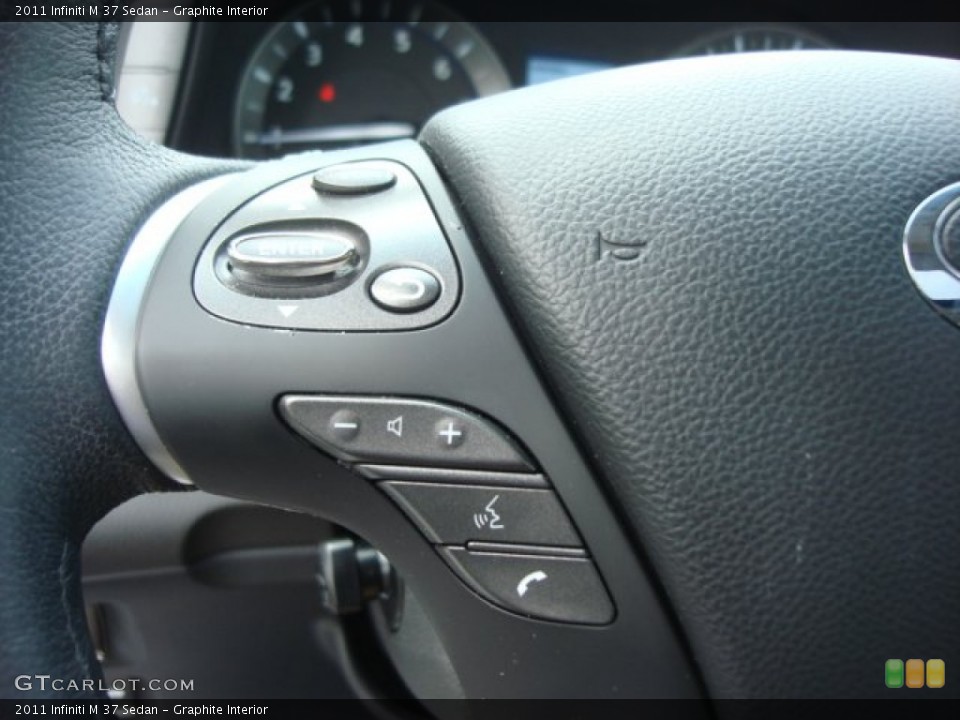 Graphite Interior Controls for the 2011 Infiniti M 37 Sedan #64736977