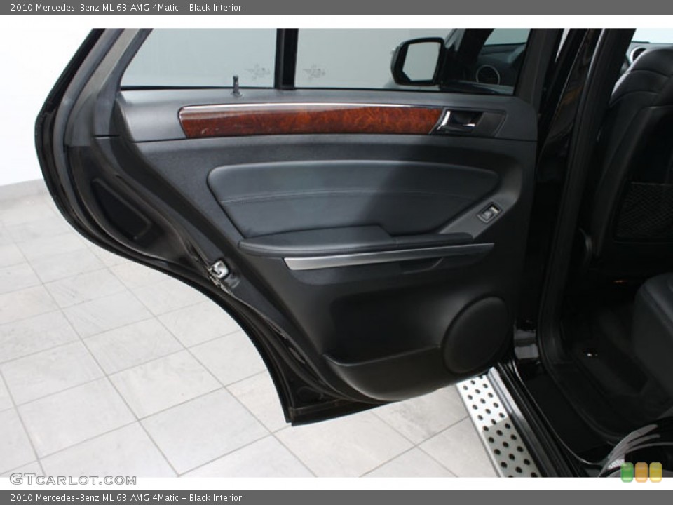 Black Interior Door Panel for the 2010 Mercedes-Benz ML 63 AMG 4Matic #64746780