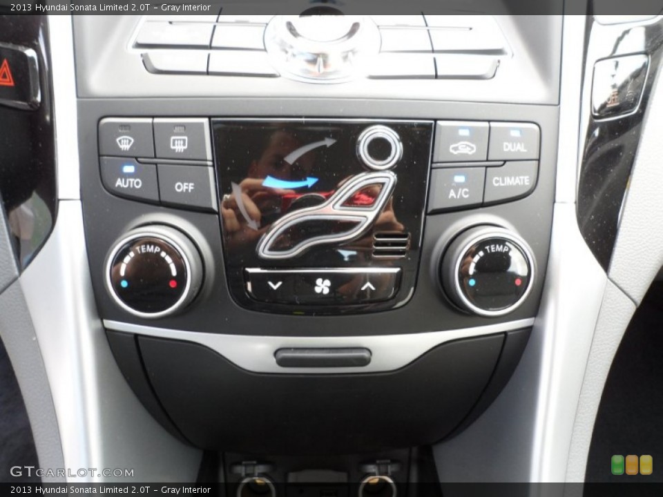 Gray Interior Controls for the 2013 Hyundai Sonata Limited 2.0T #64780599