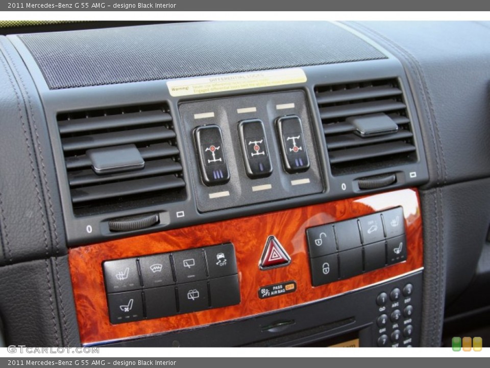 designo Black Interior Controls for the 2011 Mercedes-Benz G 55 AMG #64783062
