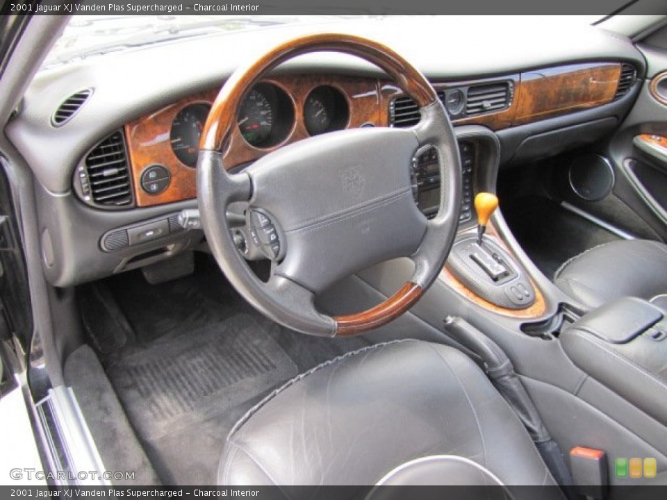 Charcoal Interior Prime Interior for the 2001 Jaguar XJ Vanden Plas Supercharged #64792890