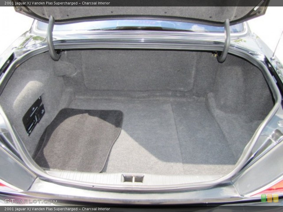 Charcoal Interior Trunk for the 2001 Jaguar XJ Vanden Plas Supercharged #64793100