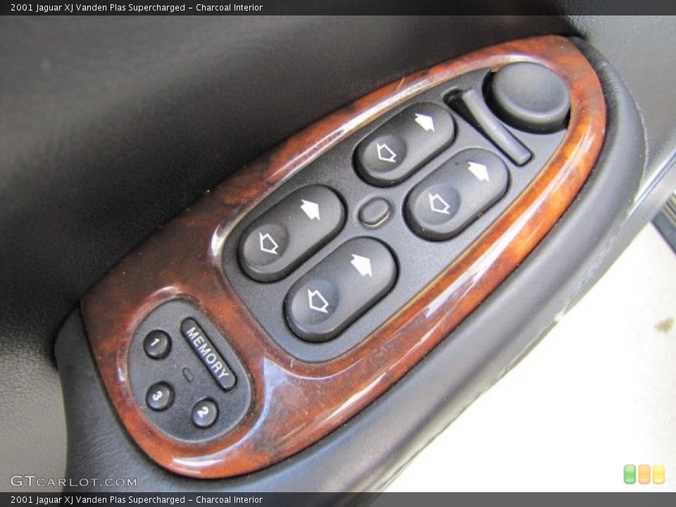 Charcoal Interior Controls for the 2001 Jaguar XJ Vanden Plas Supercharged #64793158